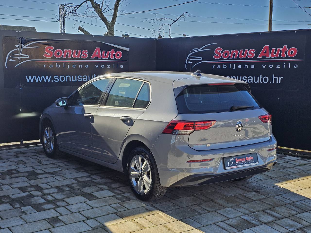 VW Golf 8 2,0 TDI DSG, REG. 02/27.