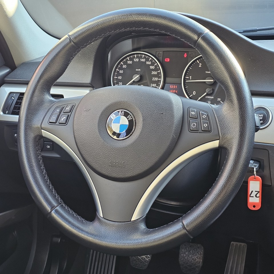 BMW 318d Touring