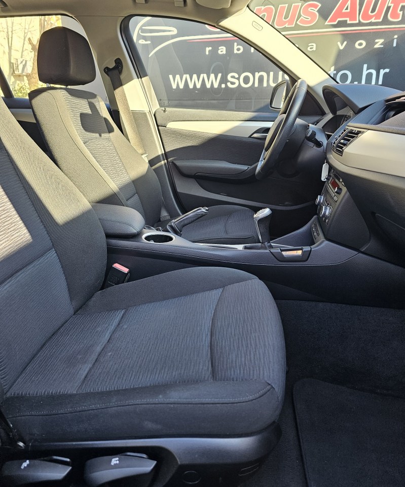 BMW X1 sDrive18d, HR auto