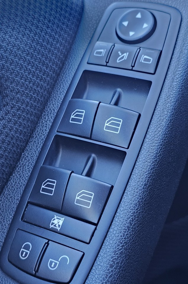 Mercedes-Benz B-klasa 180 CDI