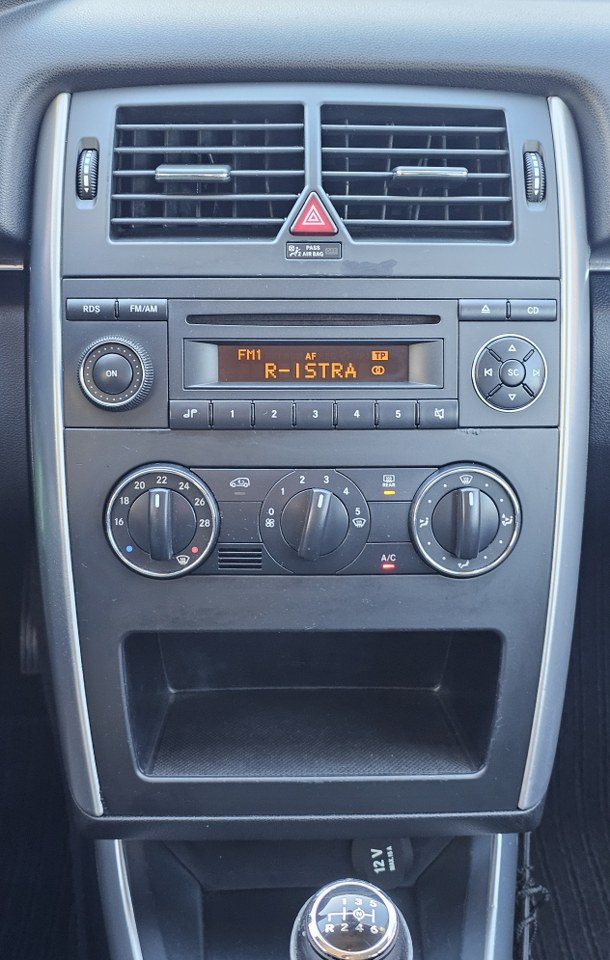 Mercedes-Benz B-klasa 180 CDI